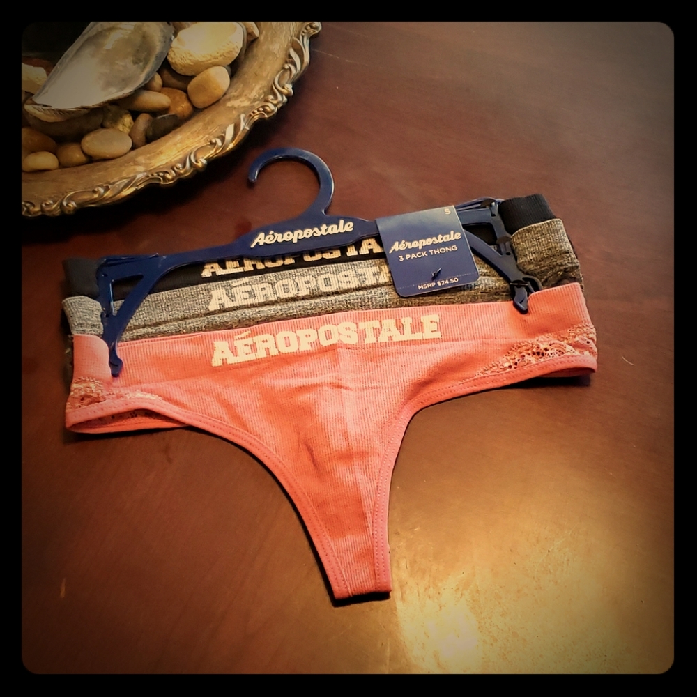 Aéropostale Thong-003